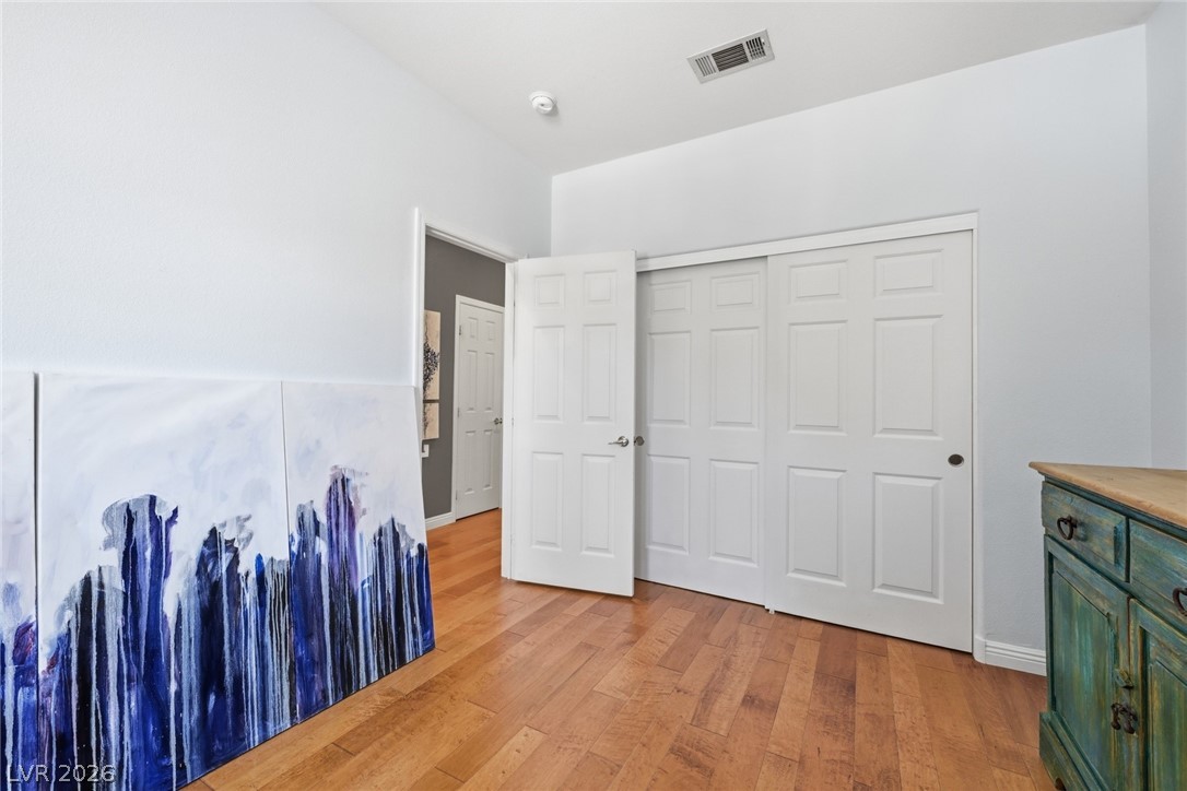 4542 Laguna Vista Street Las Vegas NV 89147