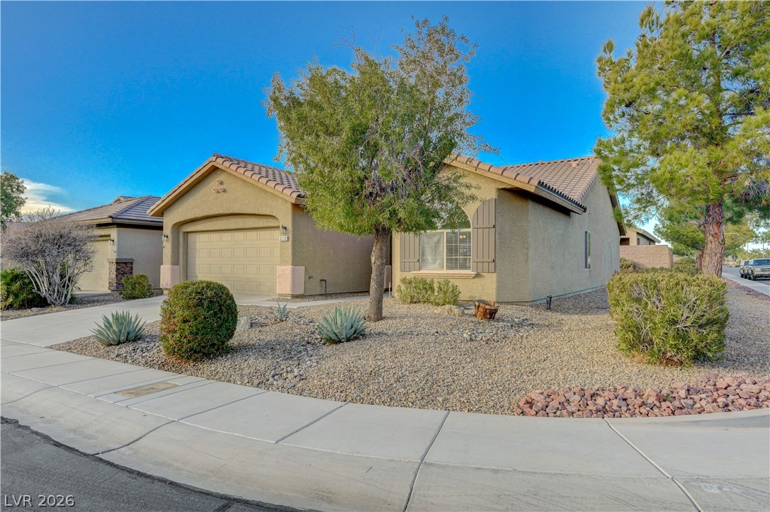 6170 Fox Creek Avenue Las Vegas NV 89122