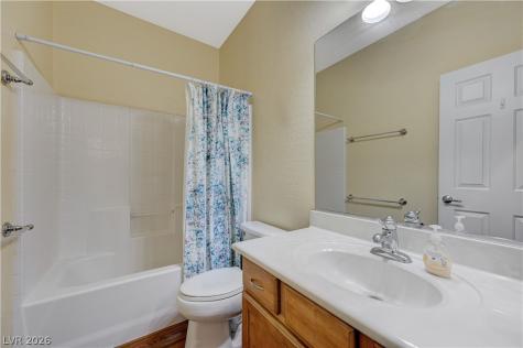 6170 Fox Creek Avenue Las Vegas NV 89122