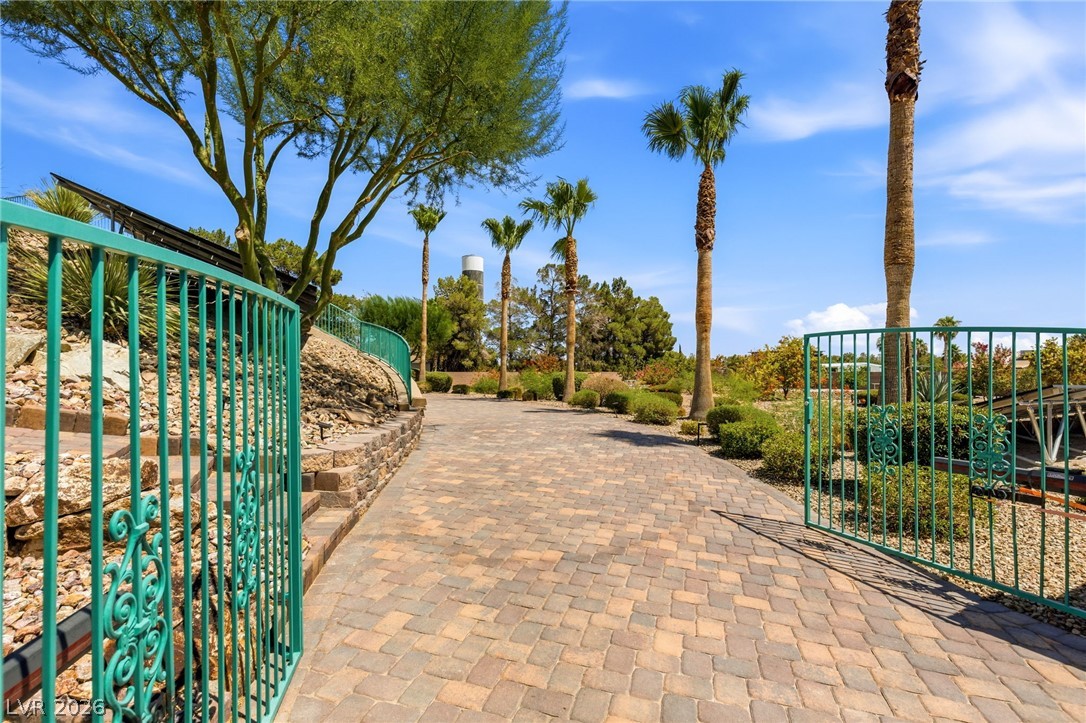 6131 Grand Teton Drive Las Vegas NV 89131