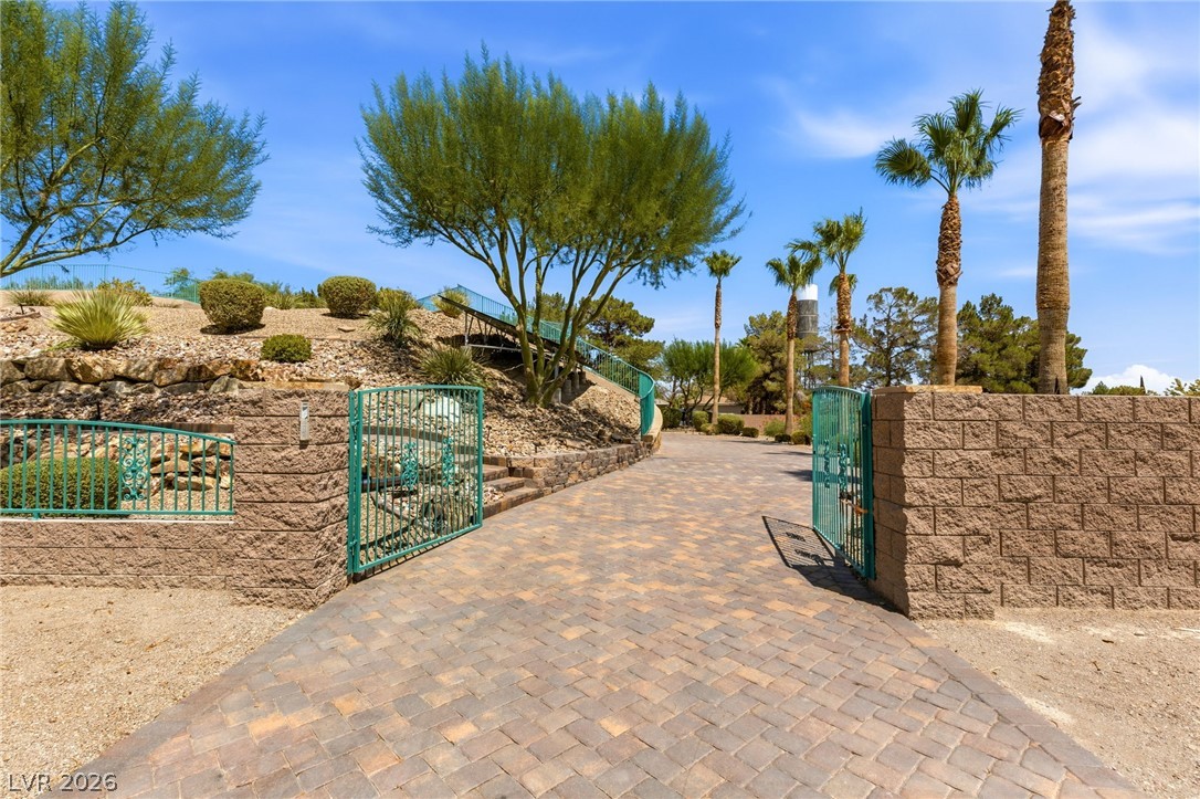 6131 Grand Teton Drive Las Vegas NV 89131