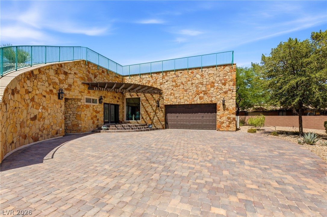 6131 Grand Teton Drive Las Vegas NV 89131