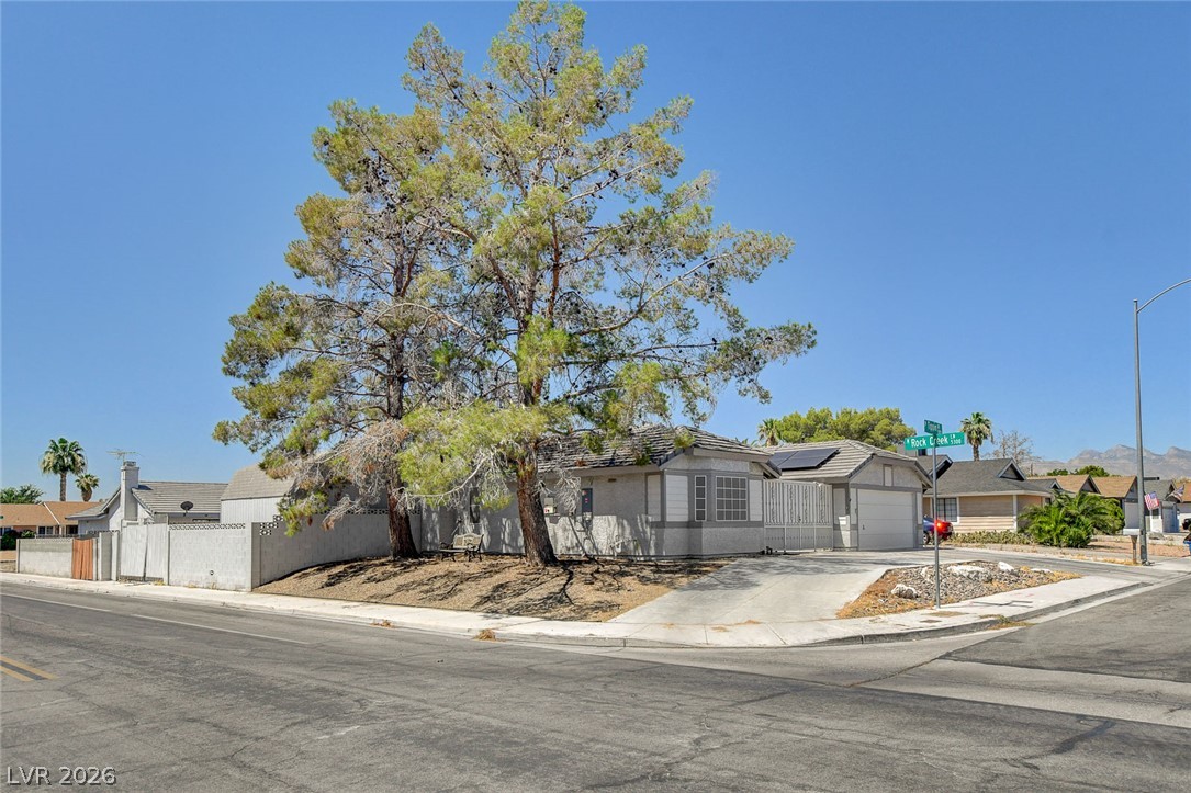 5877 Tippin Drive Las Vegas NV 89130