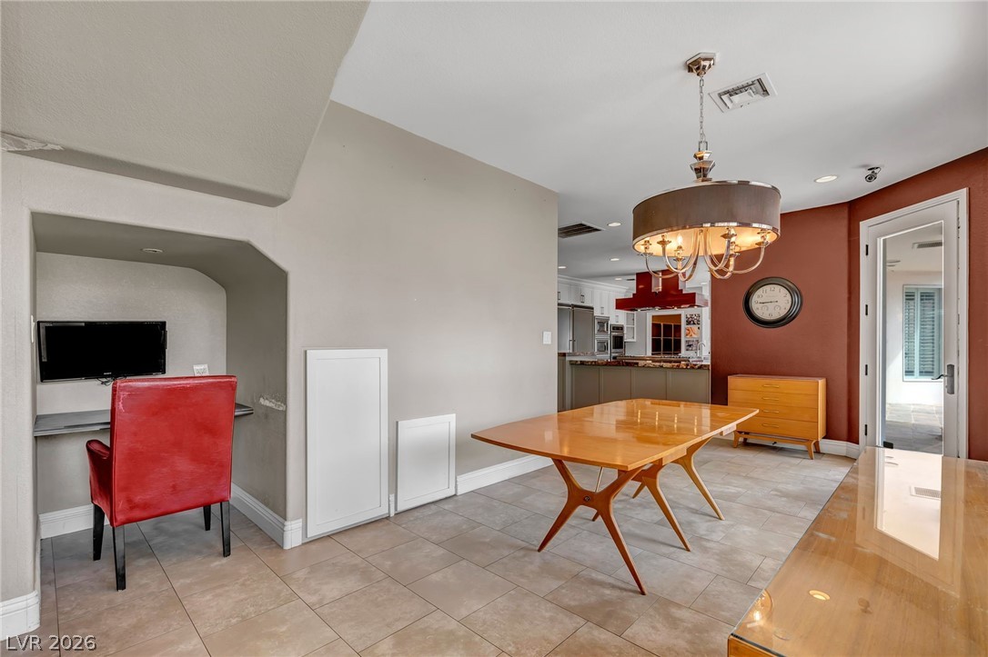 8113 Sapphire Bay Circle Las Vegas NV 89128