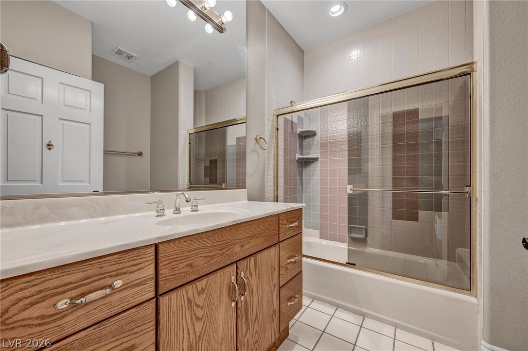 8113 Sapphire Bay Circle Las Vegas NV 89128