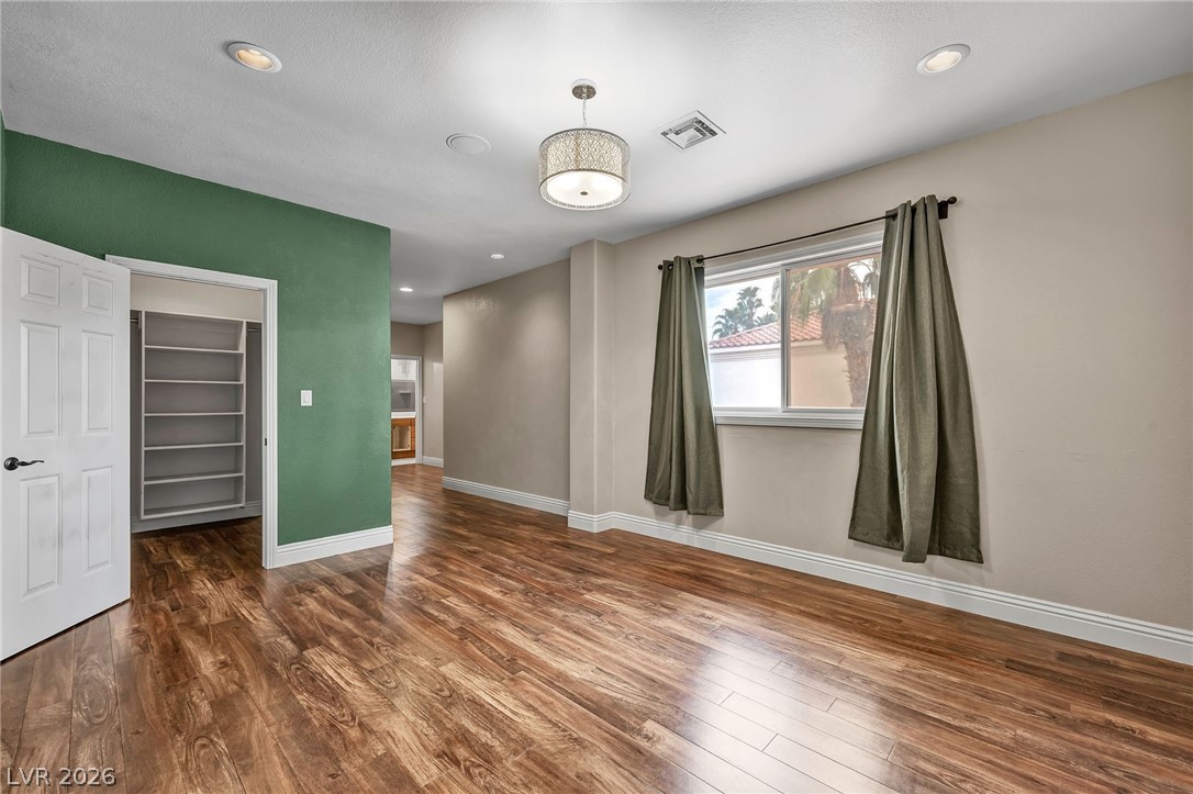 8113 Sapphire Bay Circle Las Vegas NV 89128