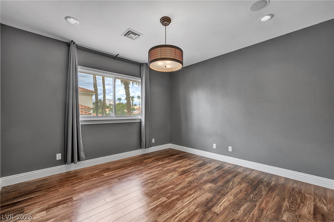 8113 Sapphire Bay Circle Las Vegas NV 89128
