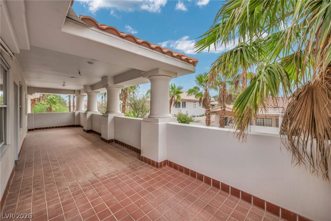 8113 Sapphire Bay Circle Las Vegas NV 89128