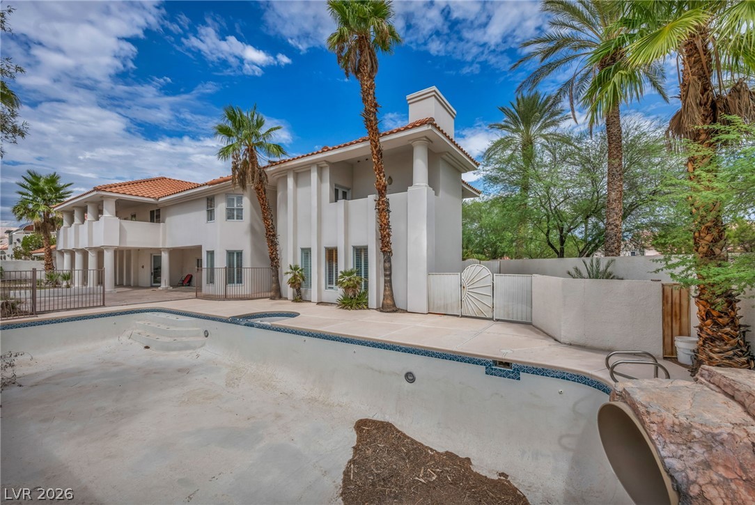 8113 Sapphire Bay Circle Las Vegas NV 89128