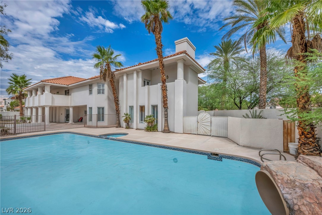 8113 Sapphire Bay Circle Las Vegas NV 89128