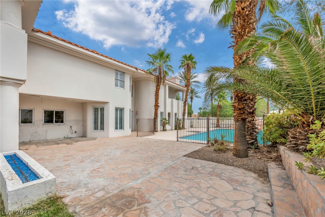 8113 Sapphire Bay Circle Las Vegas NV 89128