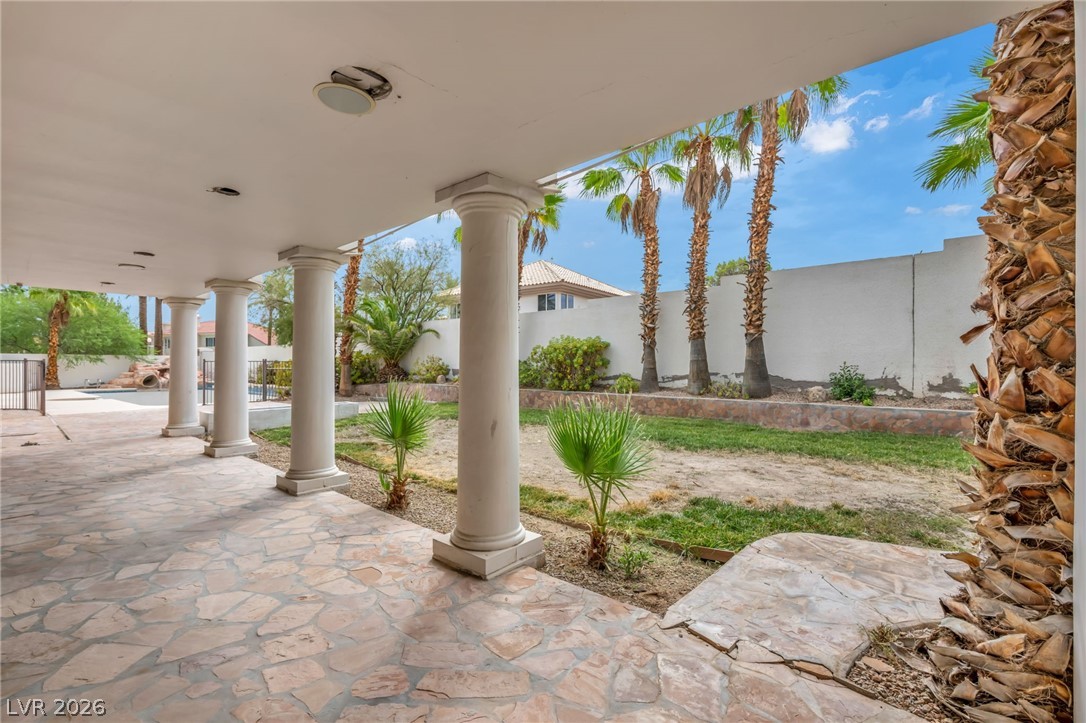 8113 Sapphire Bay Circle Las Vegas NV 89128