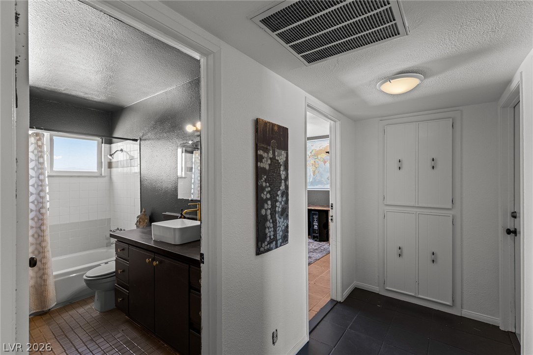 7208 Eve Court Las Vegas NV 89145
