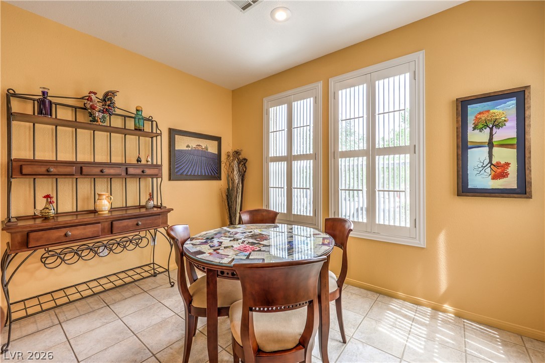2033 Summer Spruce Place 101 Las Vegas NV 89134