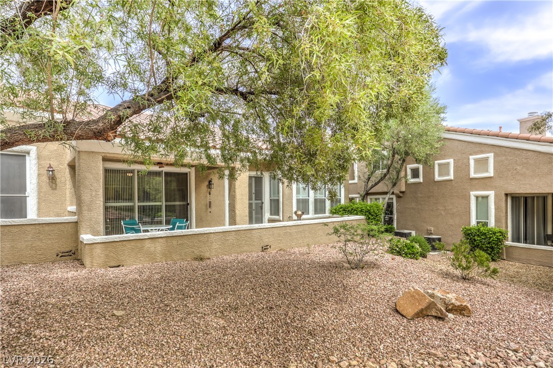 2033 Summer Spruce Place 101 Las Vegas NV 89134
