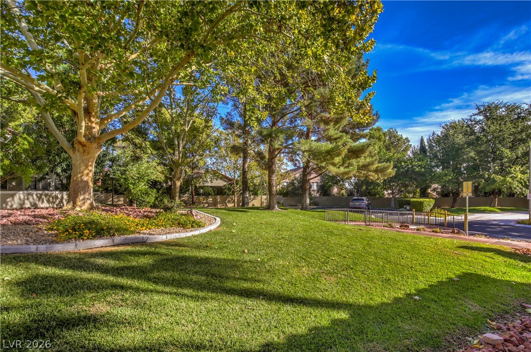 2033 Summer Spruce Place 101 Las Vegas NV 89134