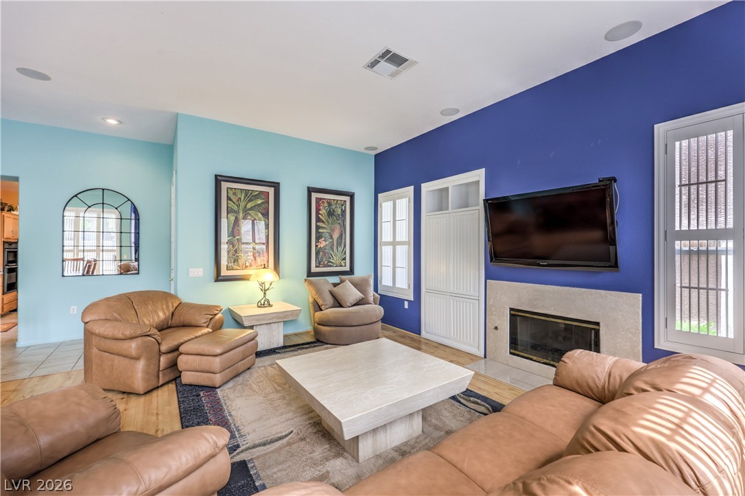 2033 Summer Spruce Place 101 Las Vegas NV 89134