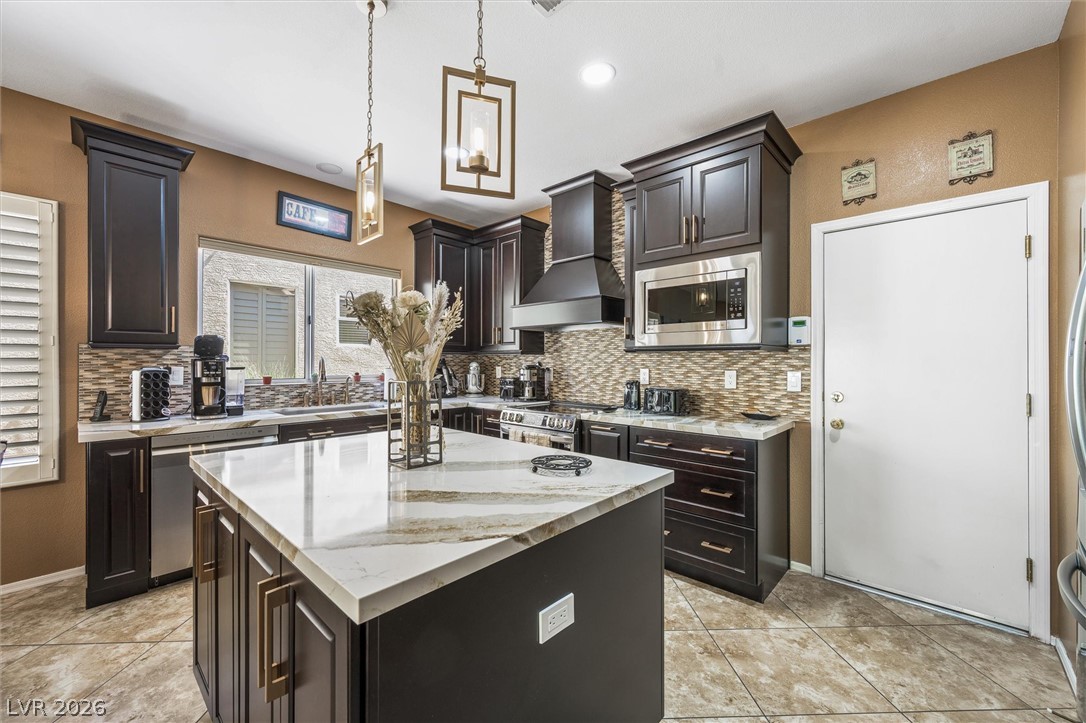 3040 Stratmoor Hills Avenue Henderson NV 89052