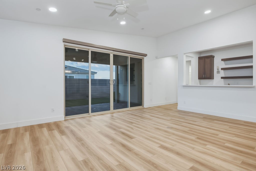 9958 Egan Valley Street Las Vegas NV 89166