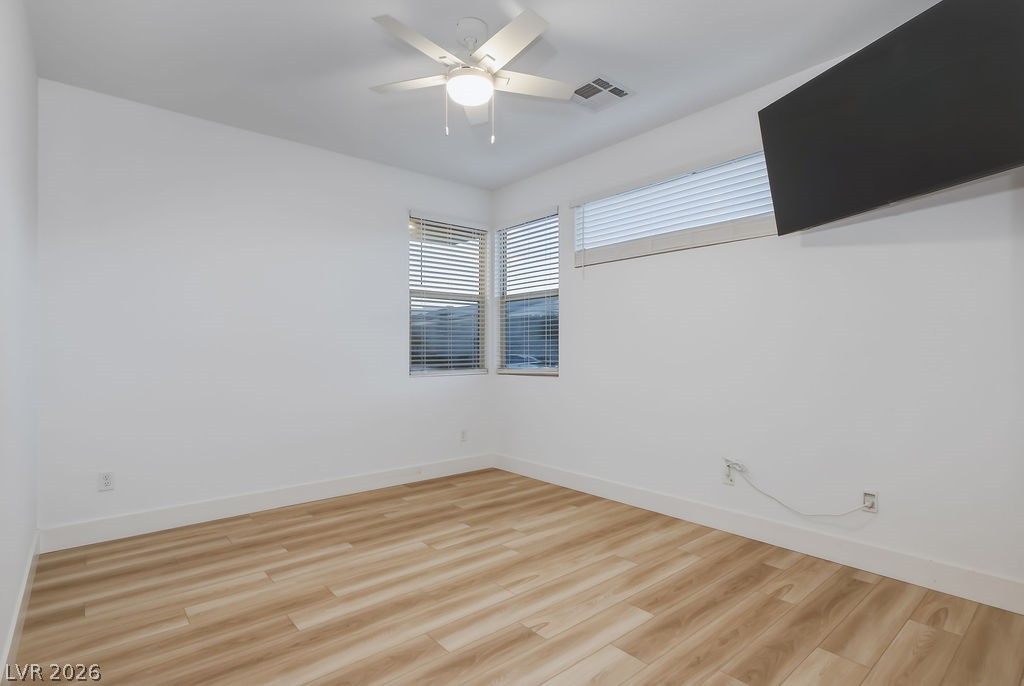9958 Egan Valley Street Las Vegas NV 89166