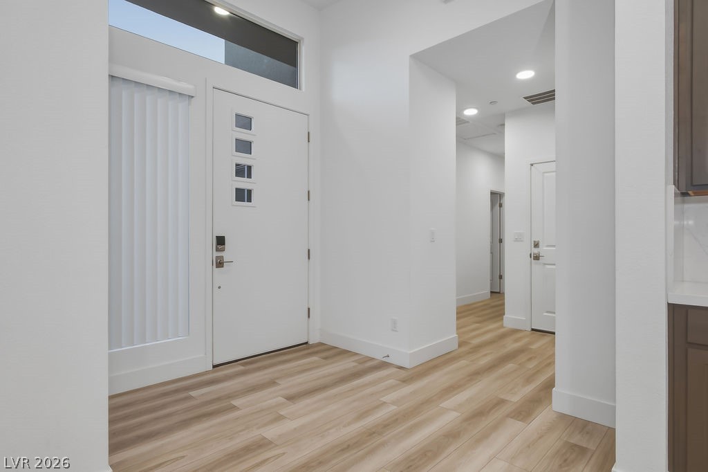 9958 Egan Valley Street Las Vegas NV 89166