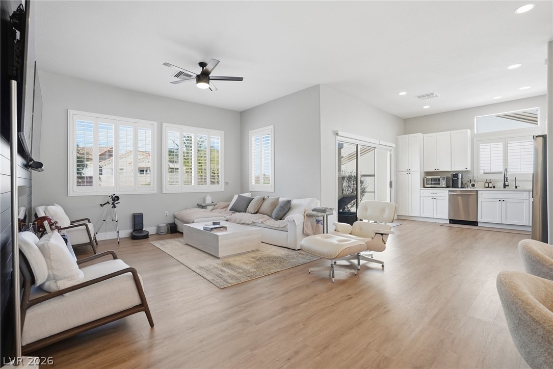 10508 Mission Lakes Avenue Las Vegas NV 89134