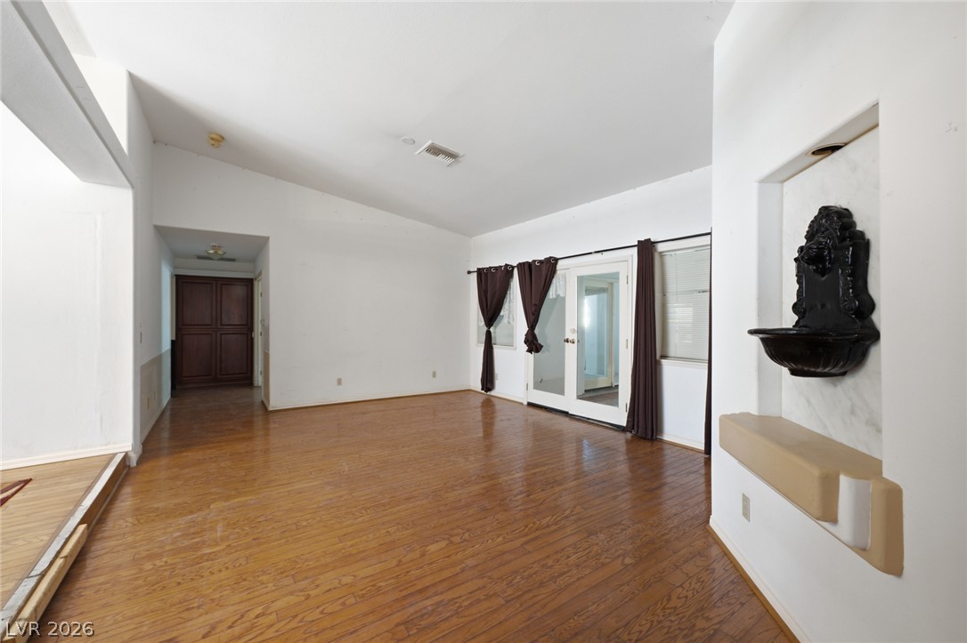 6325 Woodstock Court Las Vegas NV 89118