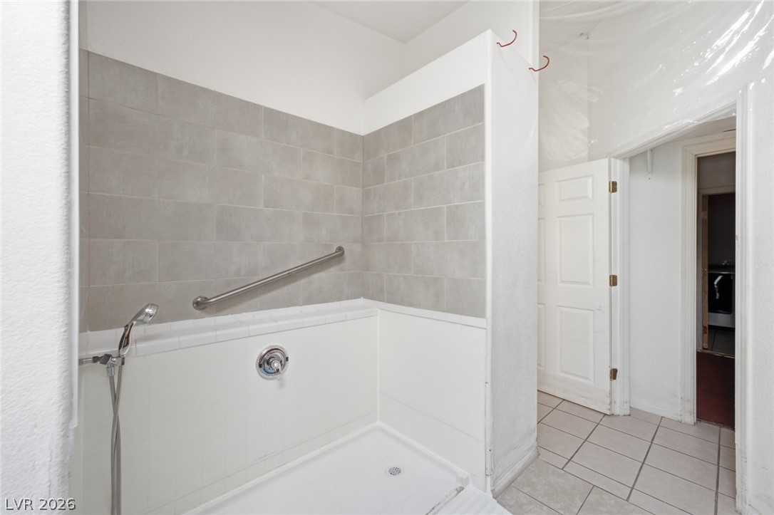 6325 Woodstock Court Las Vegas NV 89118