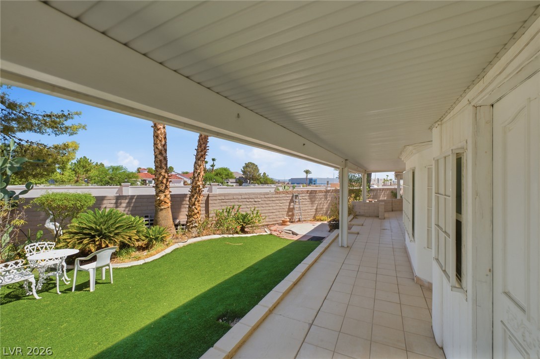6325 Woodstock Court Las Vegas NV 89118