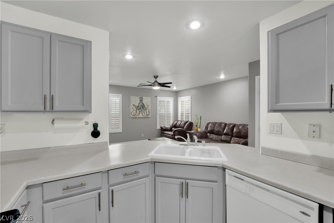 9160 Badby Avenue Las Vegas NV 89148