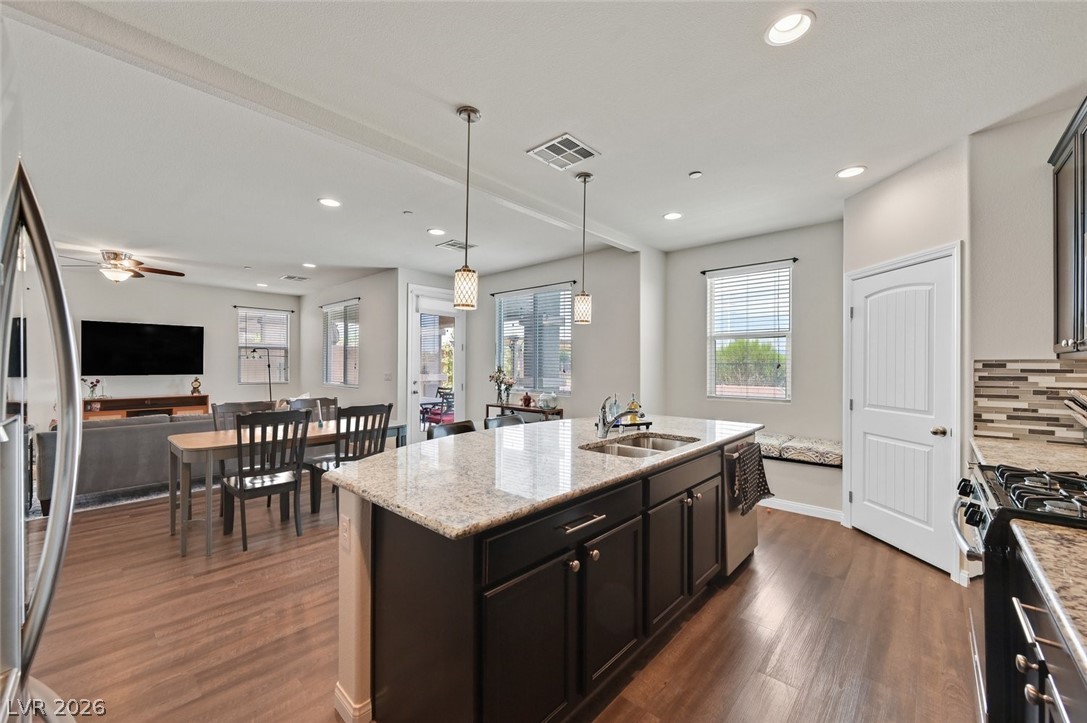 2486 Dragon Fire Lane Henderson NV 89052