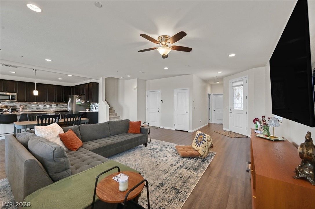 2486 Dragon Fire Lane Henderson NV 89052