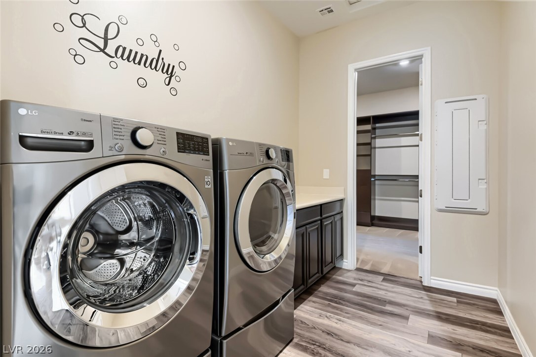 647 Longfeather Street Henderson NV 89011