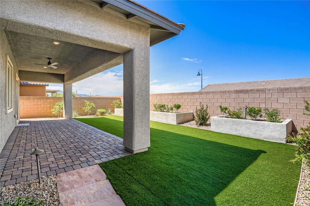 647 Longfeather Street Henderson NV 89011