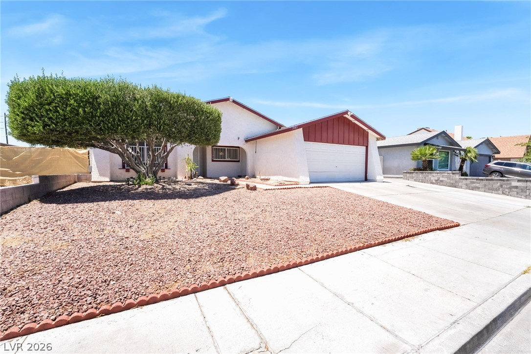 3983 Redwood Street Las Vegas NV 89103