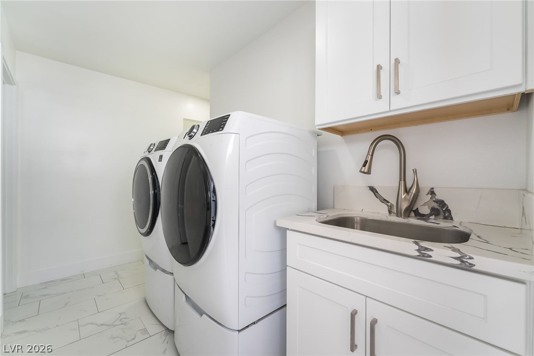 3983 Redwood Street Las Vegas NV 89103