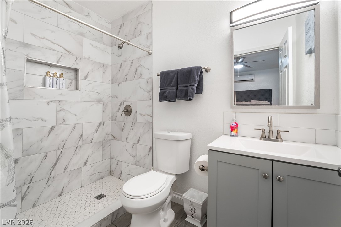 3983 Redwood Street Las Vegas NV 89103