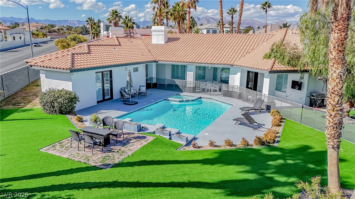 1740 Oval Circle Las Vegas NV 89117