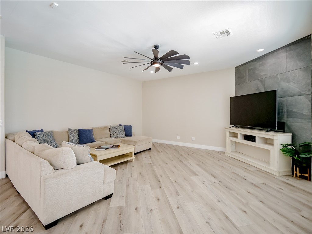 1740 Oval Circle Las Vegas NV 89117