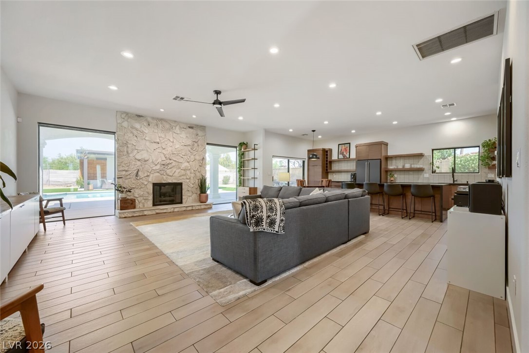 400 Lacy Lane Las Vegas NV 89107