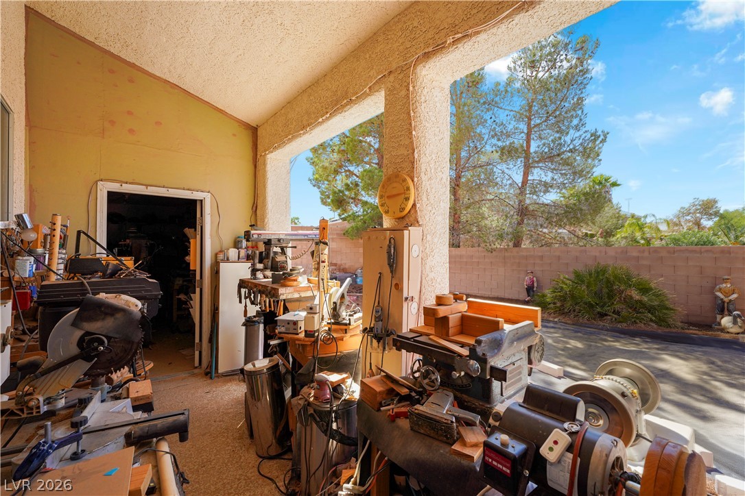 815 Roaring Falls Avenue Henderson NV 89052