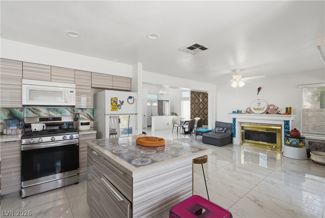 5332 Desert Blossom Road Las Vegas NV 89107