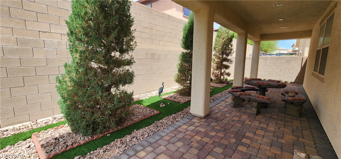 3 Crooked Putter Drive Las Vegas NV 89148