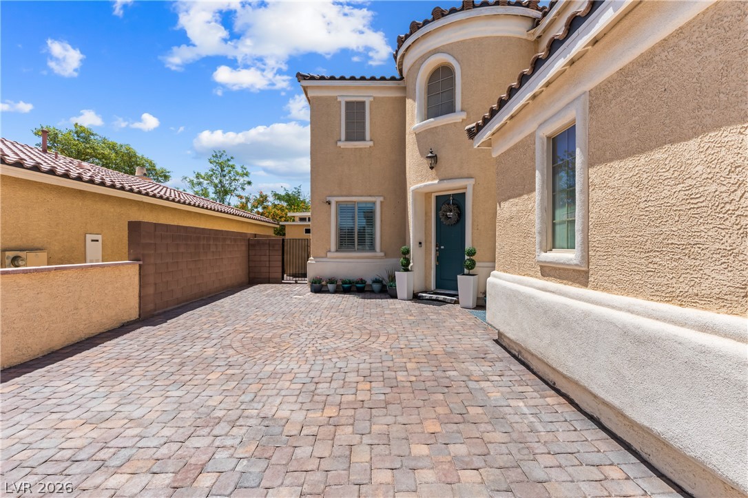 9351 Enchanted Grove Avenue Las Vegas NV 89149