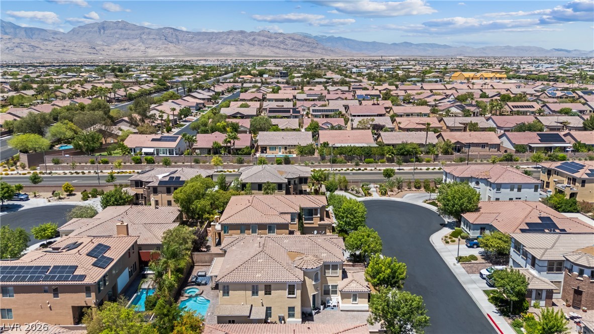 9351 Enchanted Grove Avenue Las Vegas NV 89149