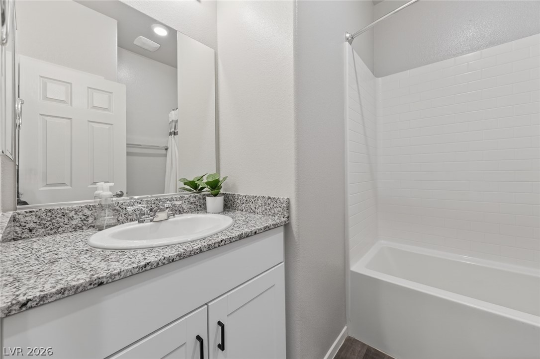 4635 Fuchsia Nights Avenue 103 North Las Vegas NV 89084