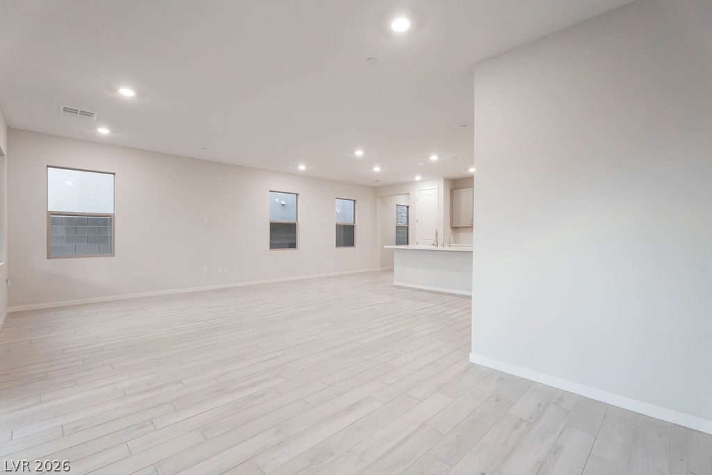 11620 Desert Hollow Avenue Las Vegas NV 89138