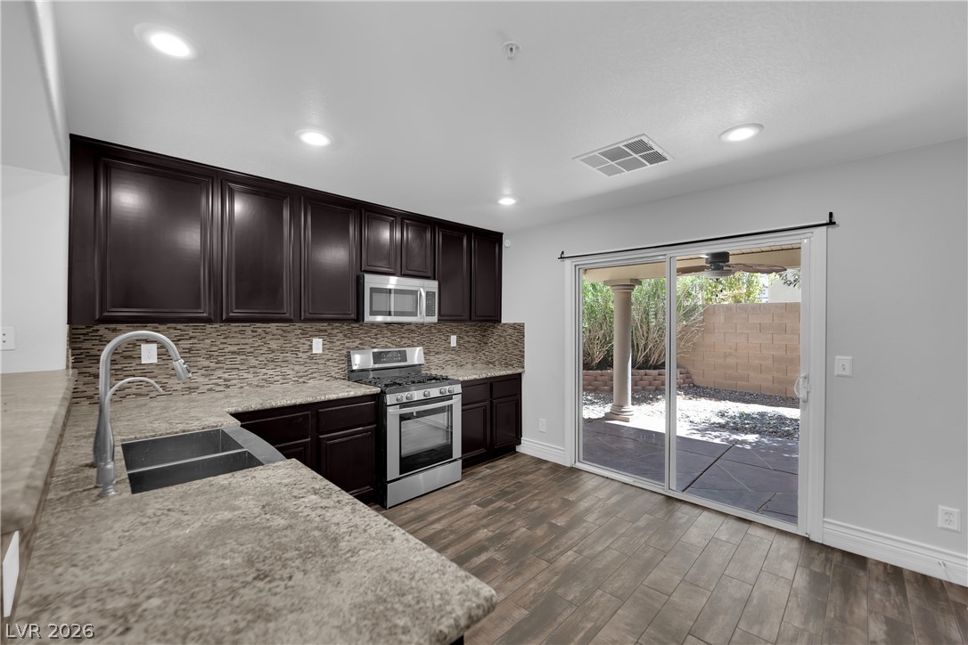 646 Monument Point Street Henderson NV 89002