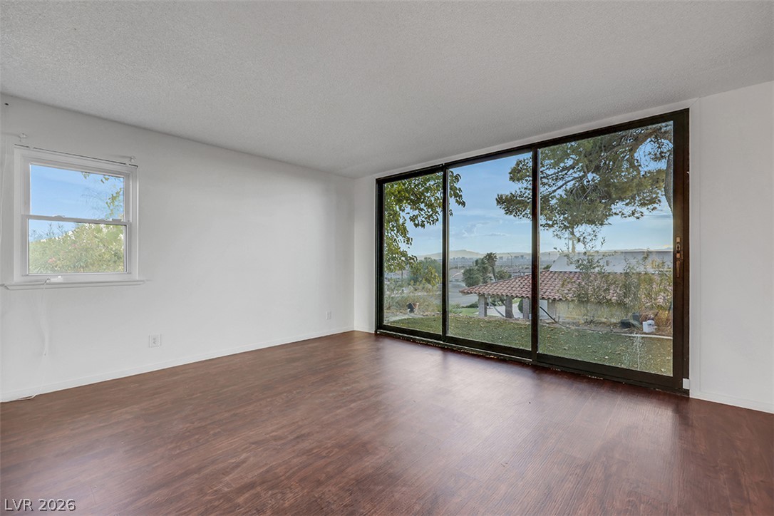 6744 Mountridge Drive Las Vegas NV 89110