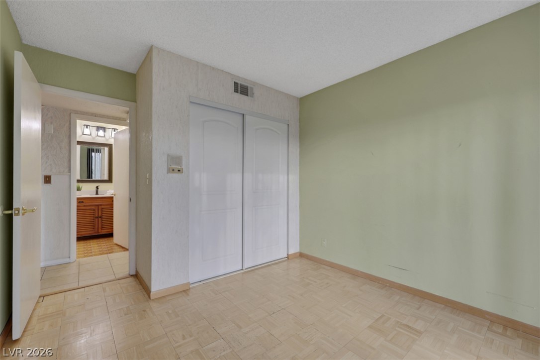 6744 Mountridge Drive Las Vegas NV 89110